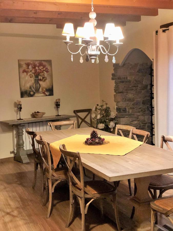 Alba D'Esteve. Casa Rural エスポット エクステリア 写真